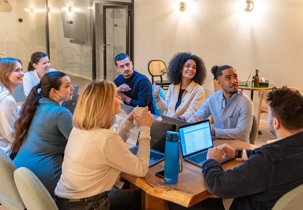 Session de Bootcamp Cold Calling GROW avec une équipe commerciale en atelier